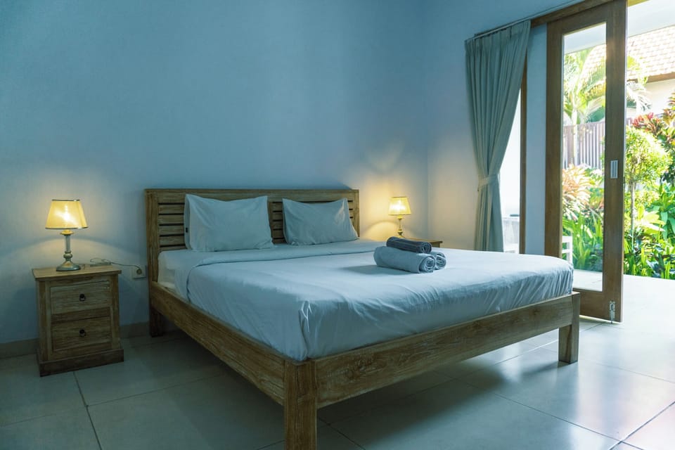 Standard Room | In-room safe, desk, laptop workspace, WiFi (free)