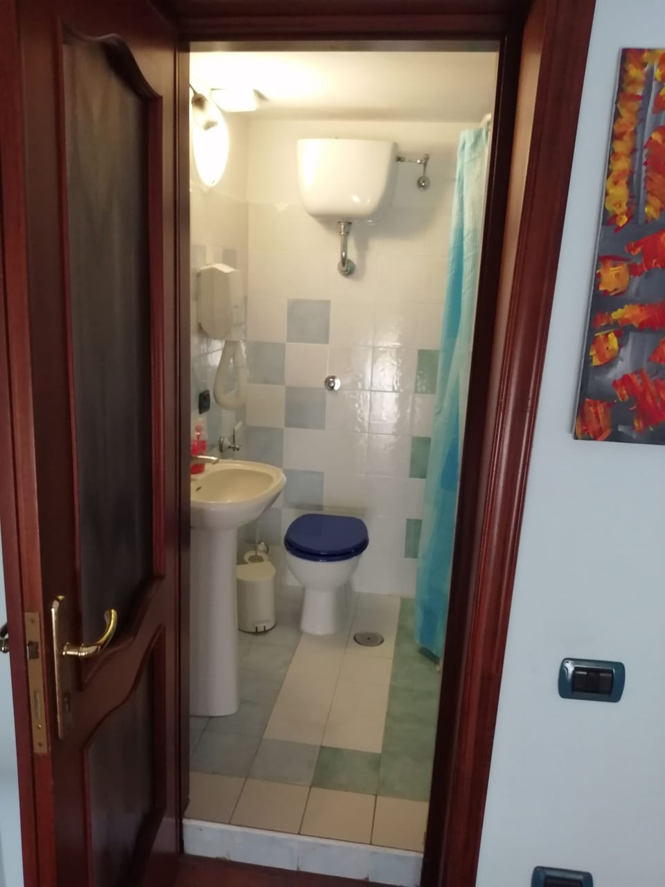 Double Room Single Use | Bathroom | Shower, rainfall showerhead, hair dryer, bidet