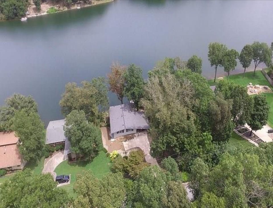 Arial view of Moon 
Dance Cottage on Lake Avalon