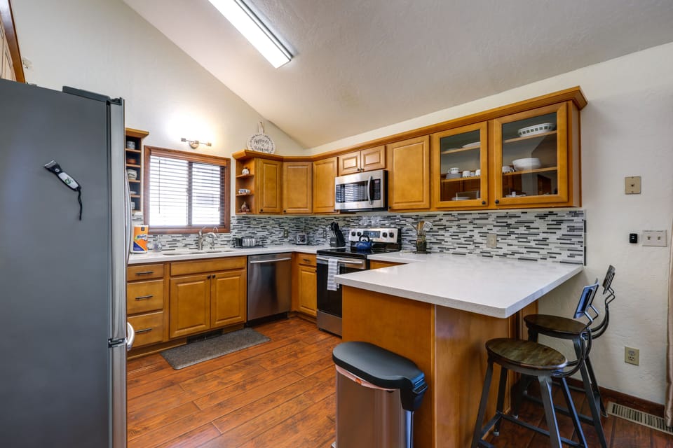 Kitchen | Coffee Maker | Crockpot