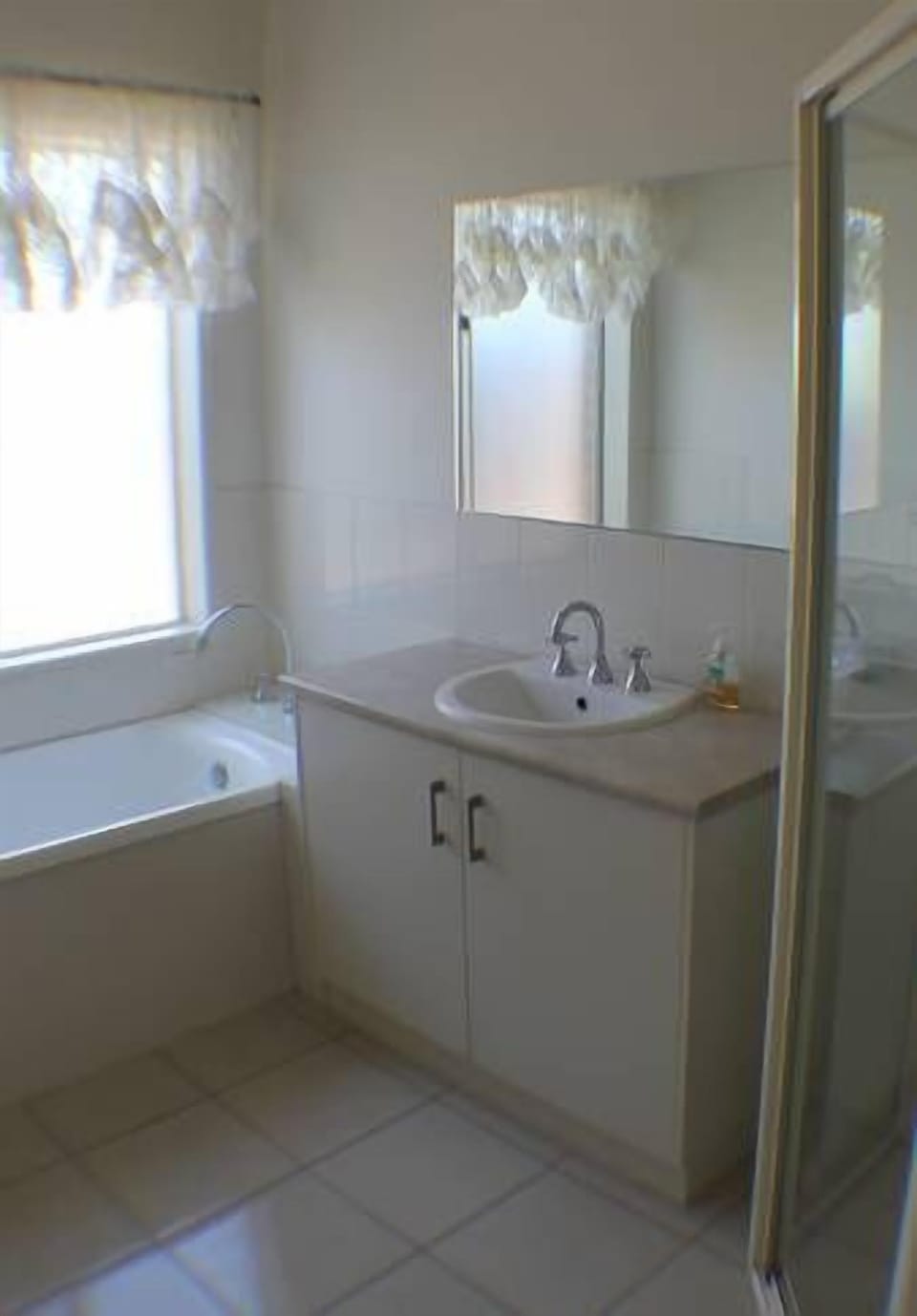 Main bathroom