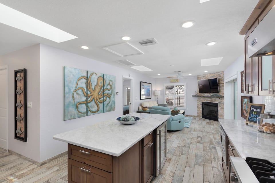 Open concept kitchen/living room area