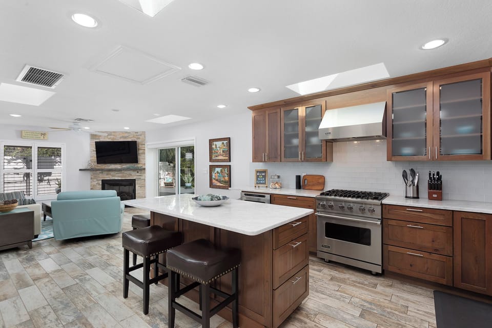 Large gourmet Viking kitchen
