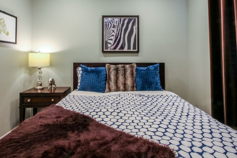 Queen bed on first floor