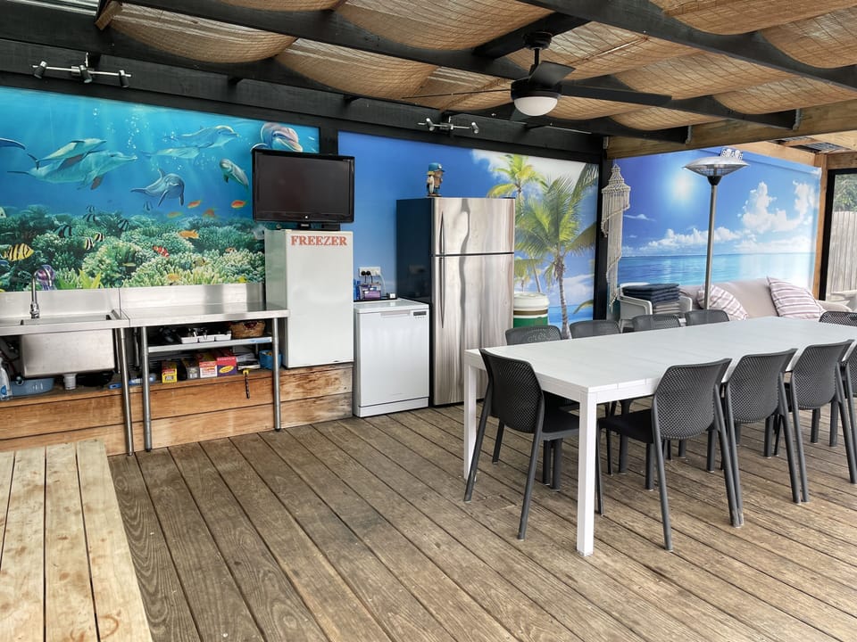Outdoor Verandah 
Everything you need