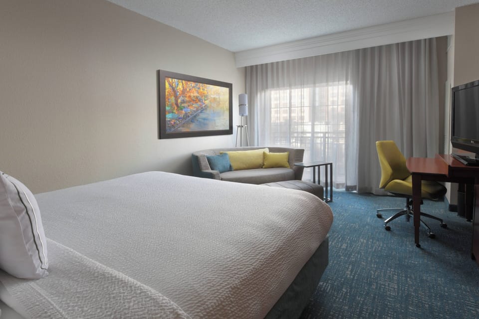 In-room safe, desk, iron/ironing board, free cribs/infant beds