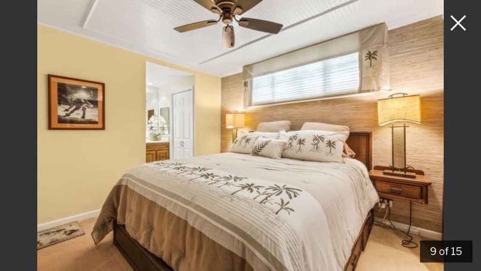 Cali King bed, private AC unit