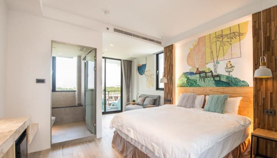 Elite Double Room, 1 Queen Bed | Blackout drapes, soundproofing, free WiFi, bed sheets