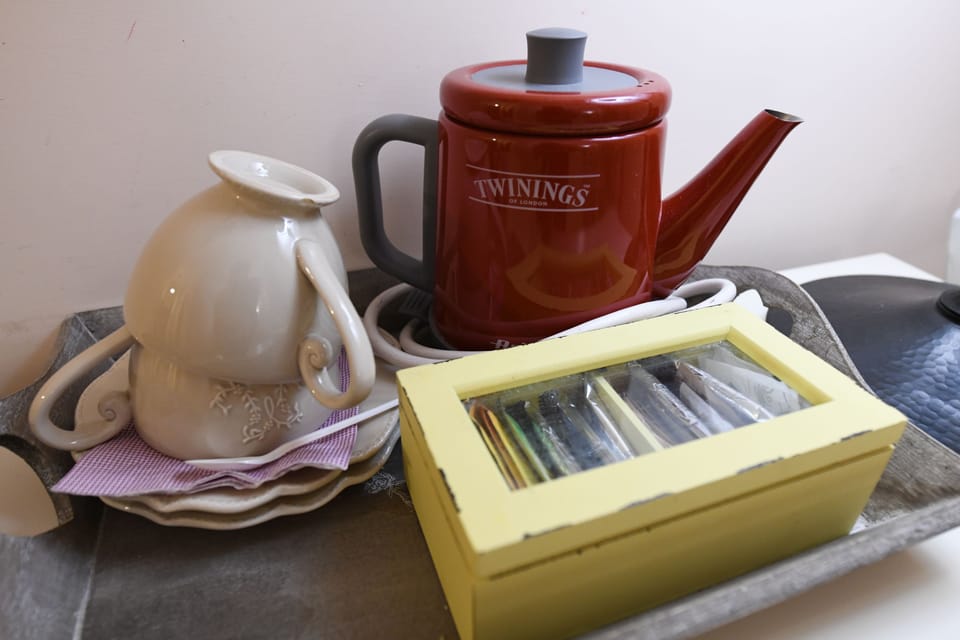 Standard Double Room (Rosa) | Coffee and/or coffee maker