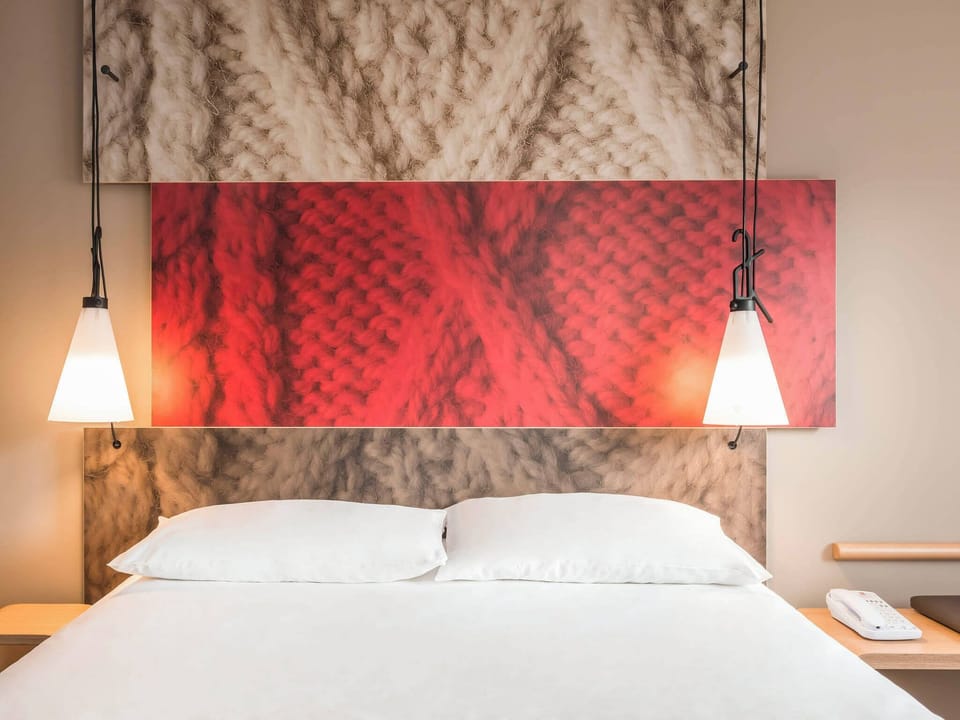 Standard Double Room, 1 Double Bed | Premium bedding, desk, laptop workspace, blackout drapes