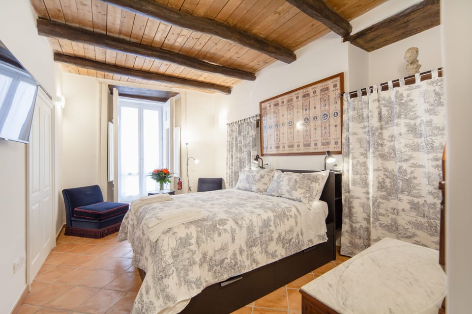 Superior Double Room, City View | Blackout drapes, free WiFi, bed sheets