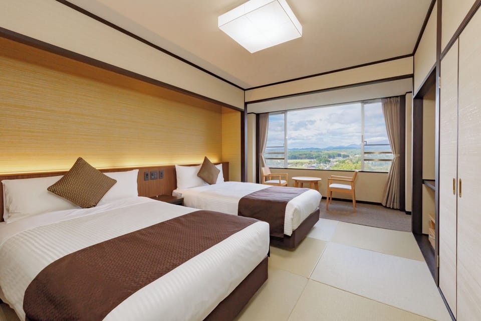 Standard Twin Room (Japanese-style room) Non Smoking | In-room safe, desk