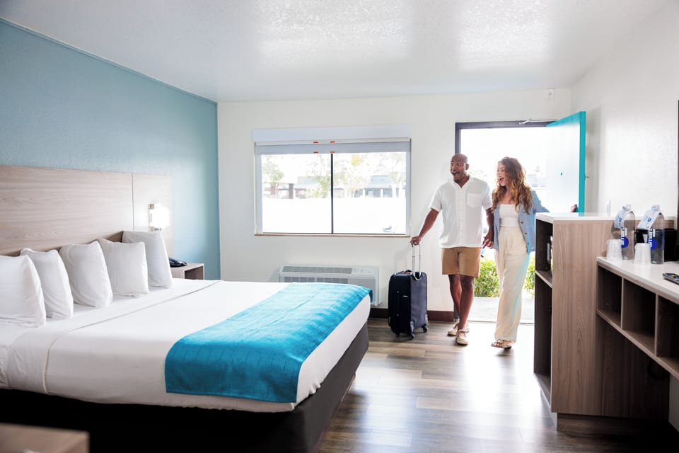 In-room safe, iron/ironing board, bed sheets