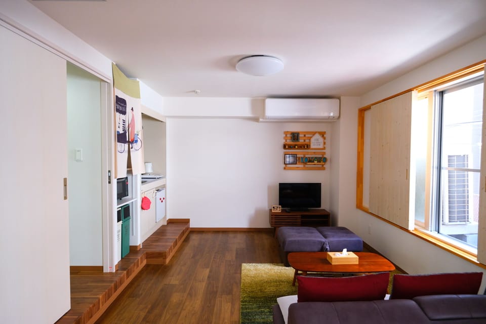 Family Room | Living area | Flat-screen TV