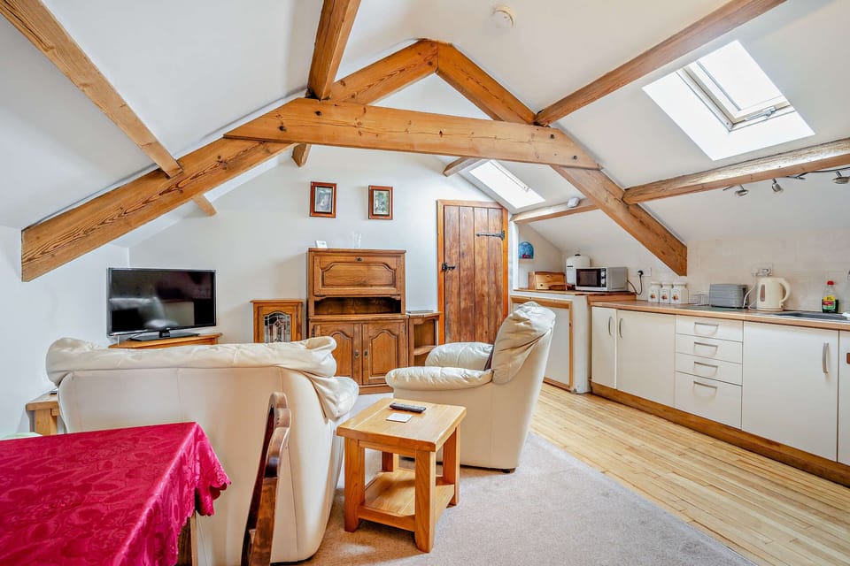 Comfort Apartment, Ensuite (The Tack Room) | Lounge