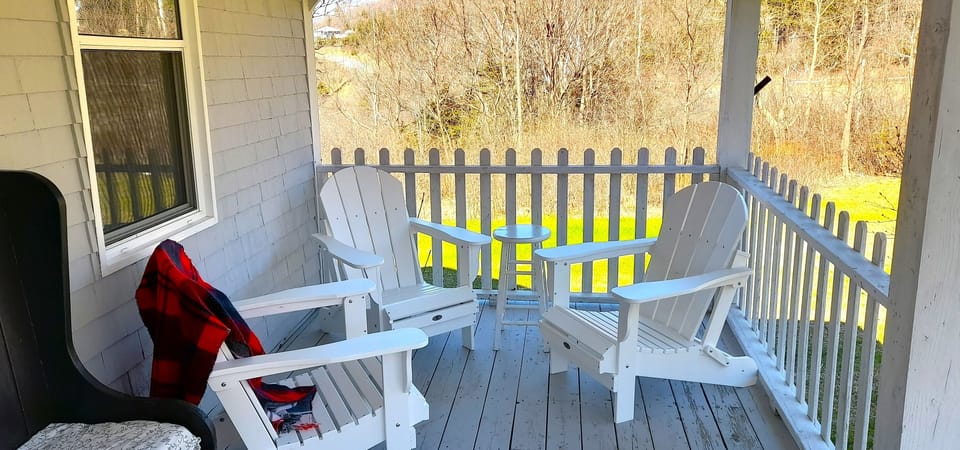 Front deck