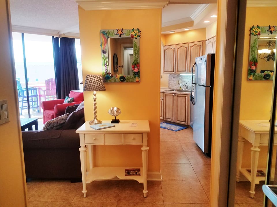 Welcome to Unit 1104
"Fun at the Beach"
Enjoy your StressFree Vacation.