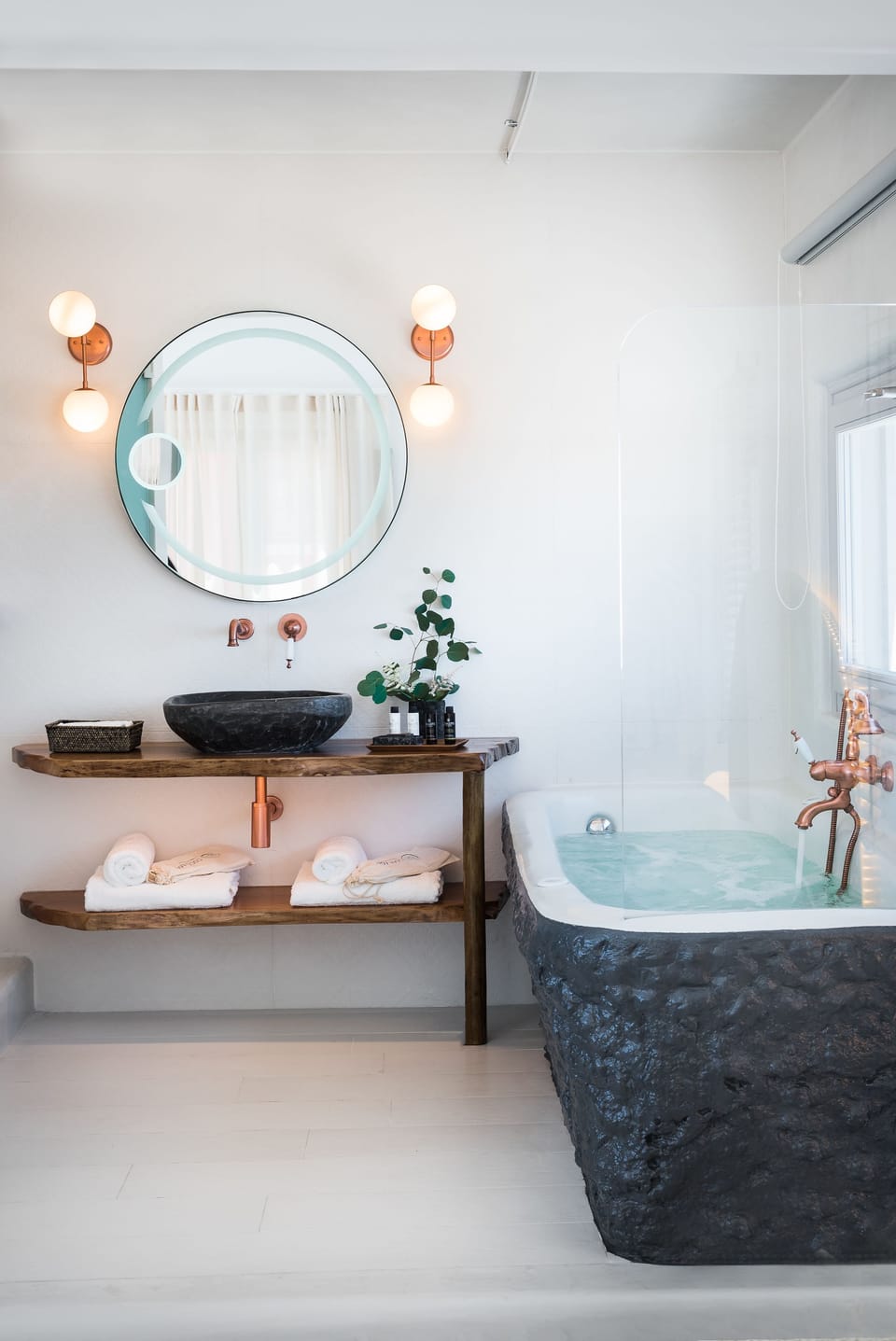 Shower, free toiletries, hair dryer, bathrobes