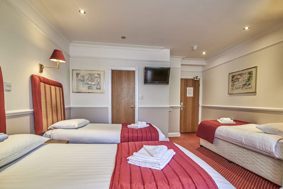 Desk, iron/ironing board, free WiFi, bed sheets