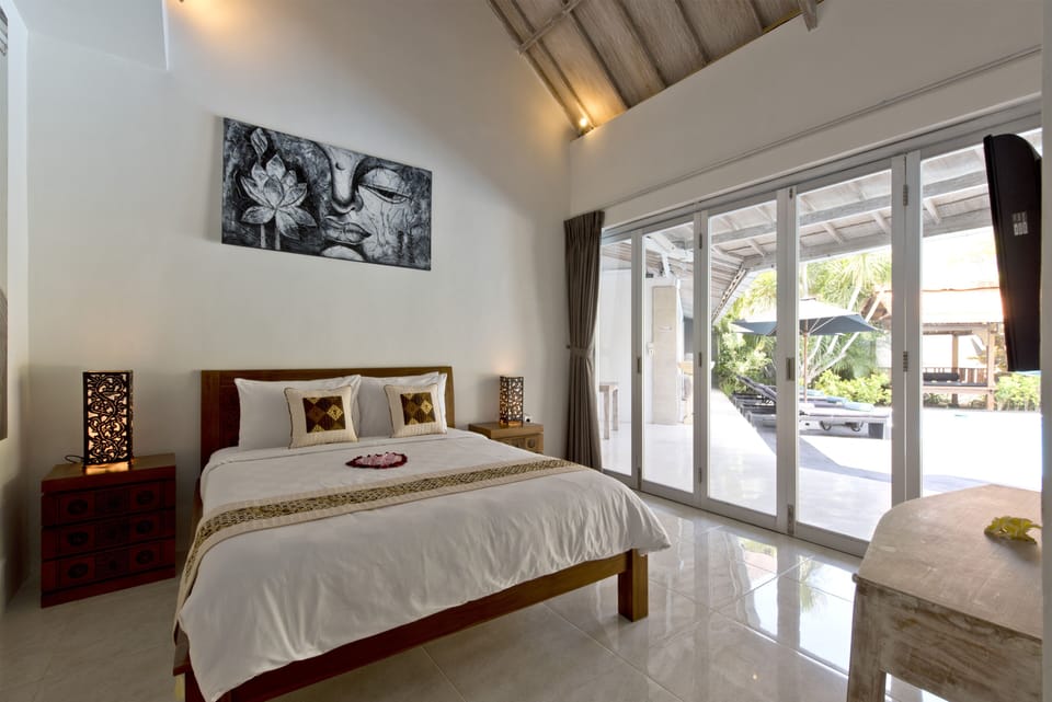Superior Villa, 4 Bedrooms | 4 bedrooms, in-room safe, iron/ironing board, free WiFi