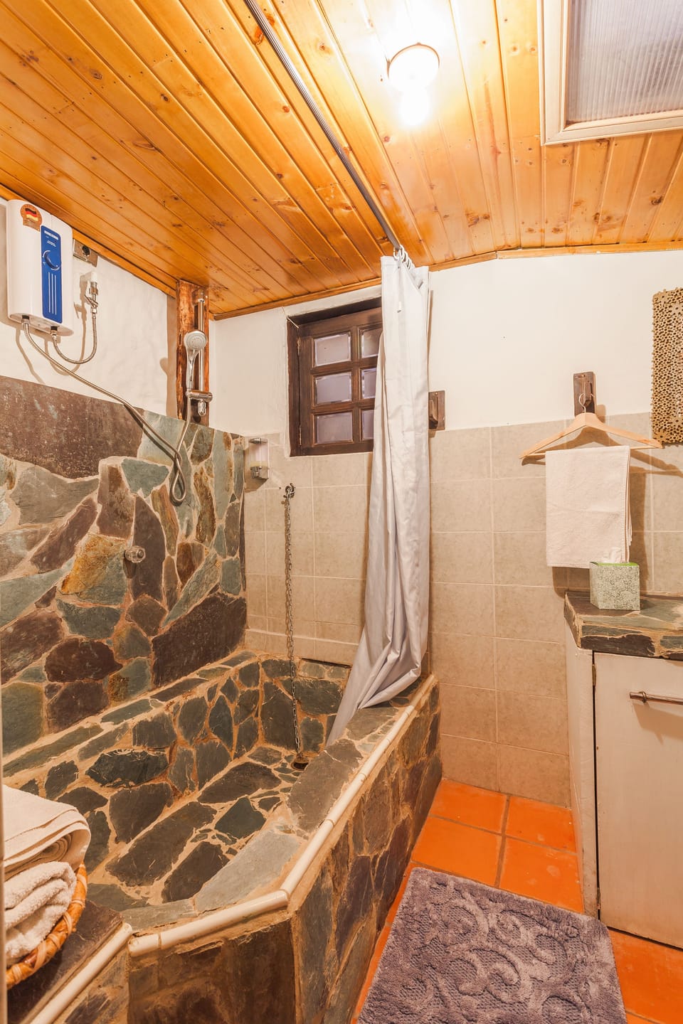 Bathroom shower