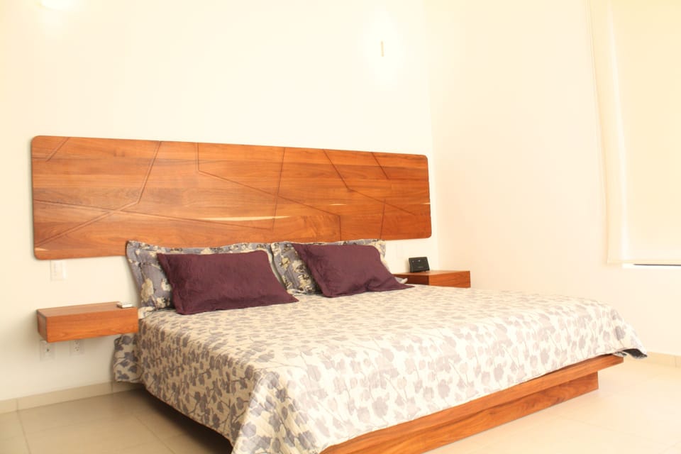 Luxury Apartment, 2 Bedrooms, Terrace | 2 bedrooms, in-room safe, desk, soundproofing