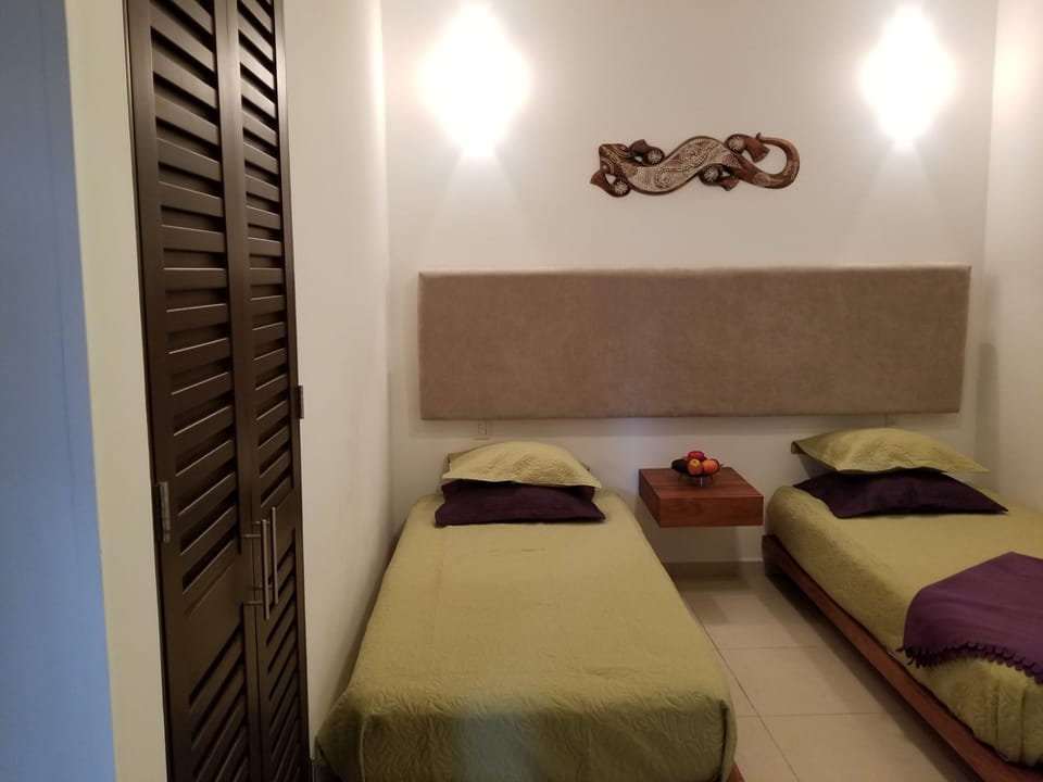 Luxury Apartment, 2 Bedrooms, Terrace | 2 bedrooms, in-room safe, desk, soundproofing