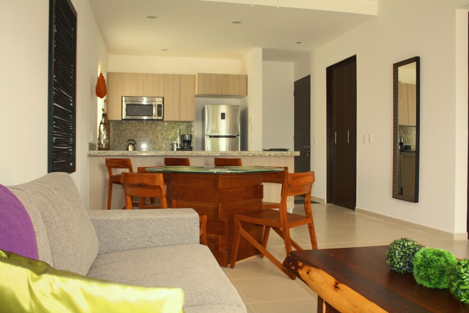 Luxury Apartment, 2 Bedrooms, Terrace | Living area | 37-inch flat-screen TV with cable channels, Smart TV, Netflix