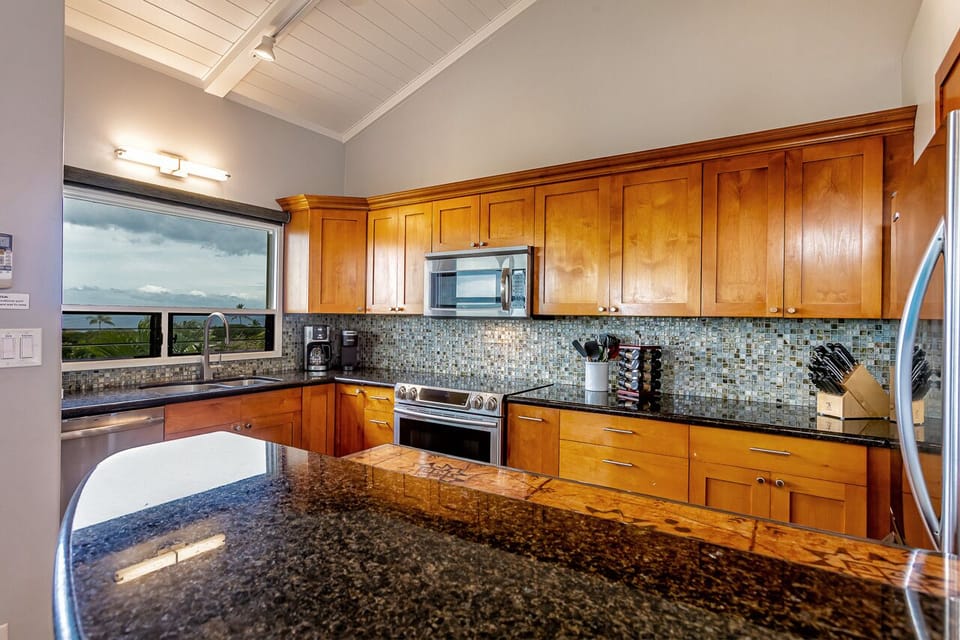 LOOK at this gorgeous kitchen and the VIEW! Enjoy! 