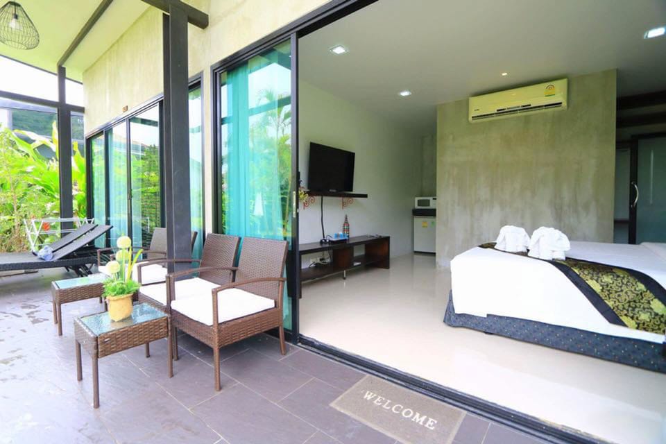 Standard Double Room | In-room safe, blackout drapes, rollaway beds (surcharge), WiFi (free)