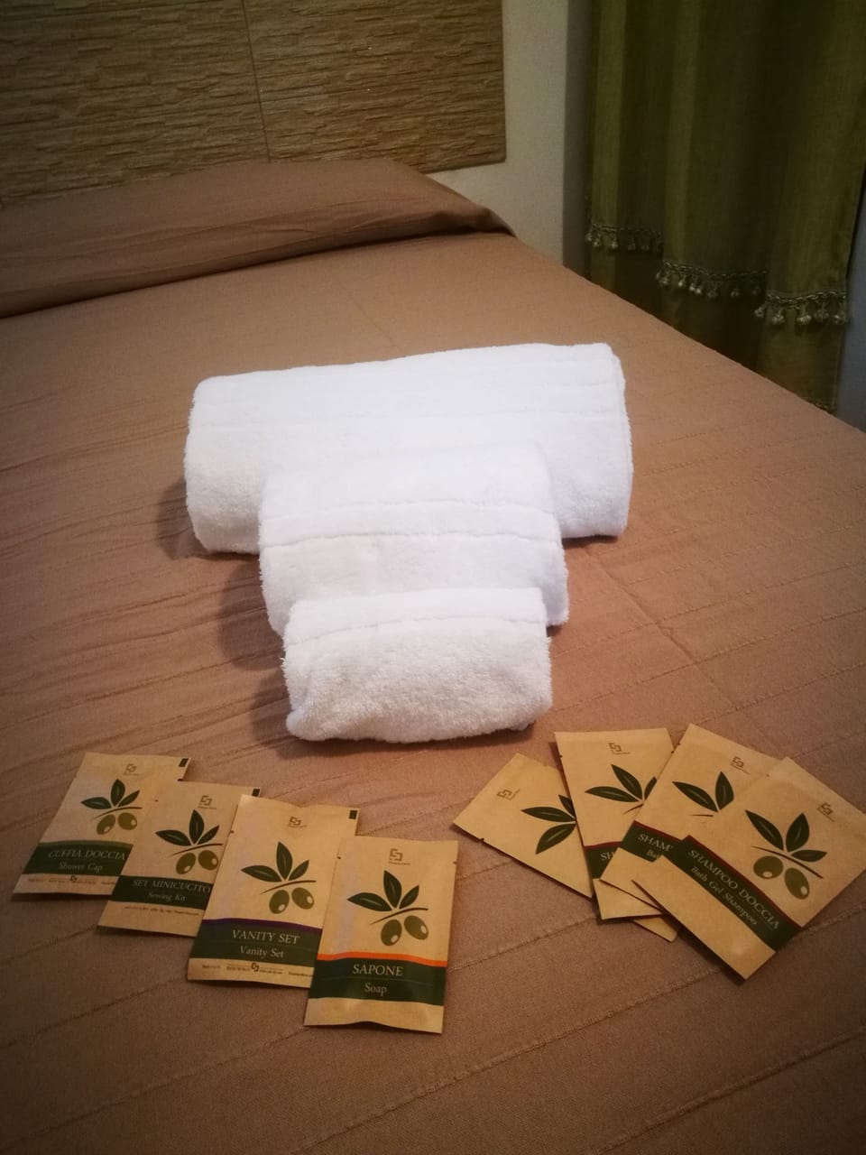 Room amenity