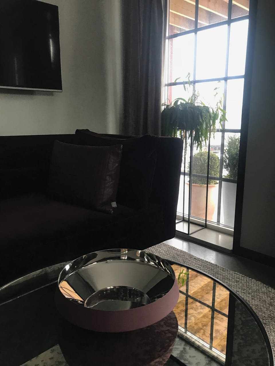 Superior Double Room | Minibar, in-room safe, individually decorated, individually furnished