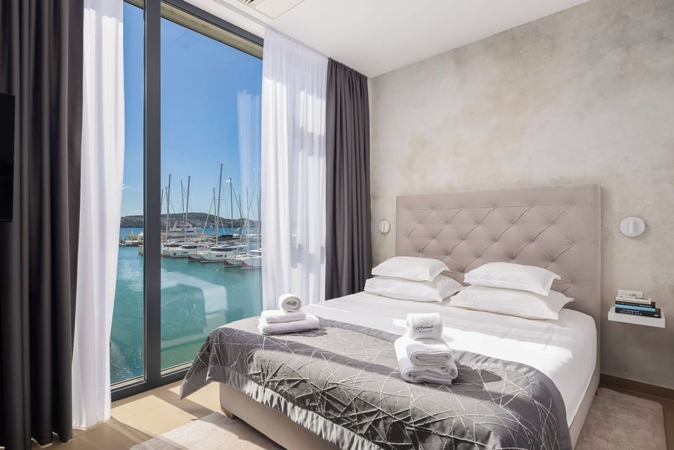 Studio with Sea View | Premium bedding, memory foam beds, in-room safe, desk