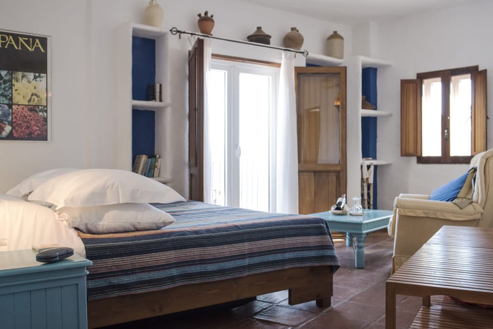 Superior Double Room, Ensuite, Mountain View (MVR) | Egyptian cotton sheets, premium bedding, down comforters, minibar