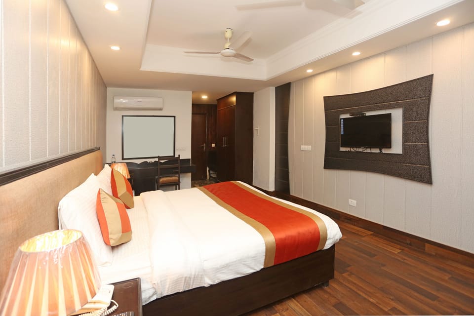 Double or Twin Room | WiFi (free), bed sheets