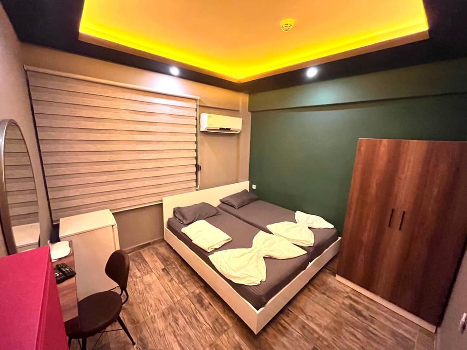 Double or Twin Room | Desk, free WiFi, bed sheets