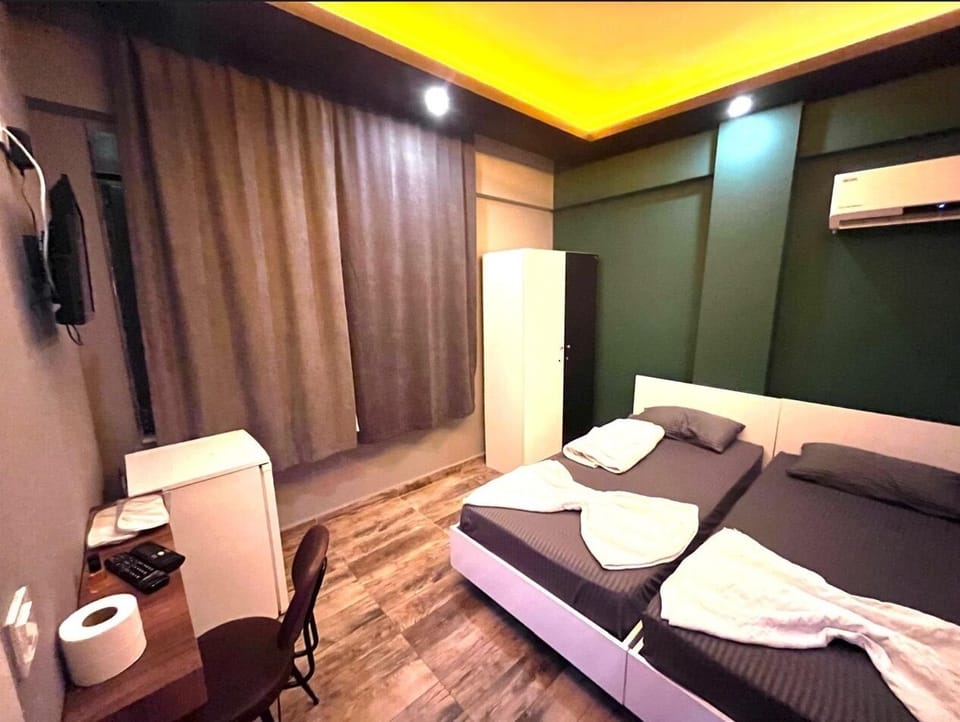 Double or Twin Room | Desk, free WiFi, bed sheets