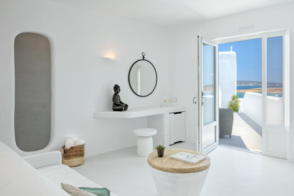 Ocean View Diamond Suite Heated Private Plunge Pool | Living room | Printers