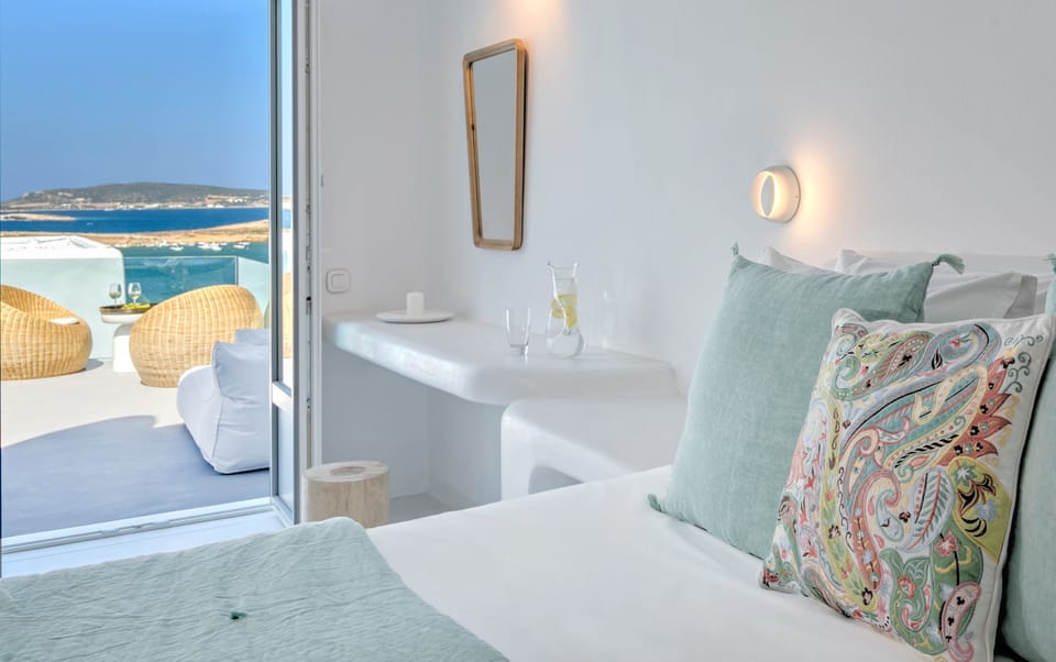 Ocean View Diamond Suite Heated Private Plunge Pool | Egyptian cotton sheets, premium bedding, down comforters