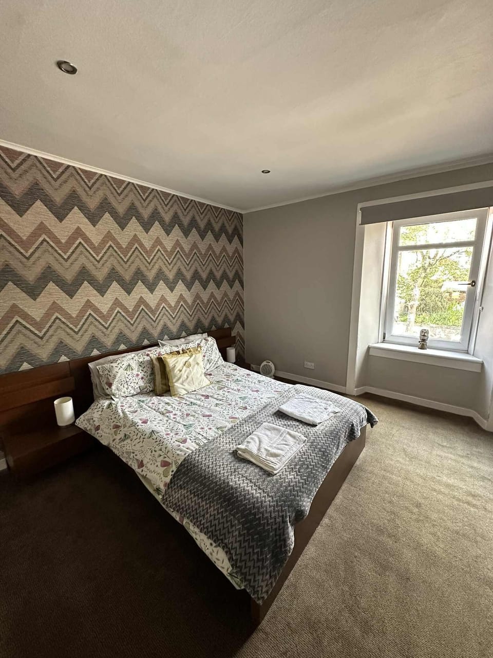 Standard Double Room, 1 Double Bed, Shared Bathroom | 1 bedroom, desk, iron/ironing board, free WiFi