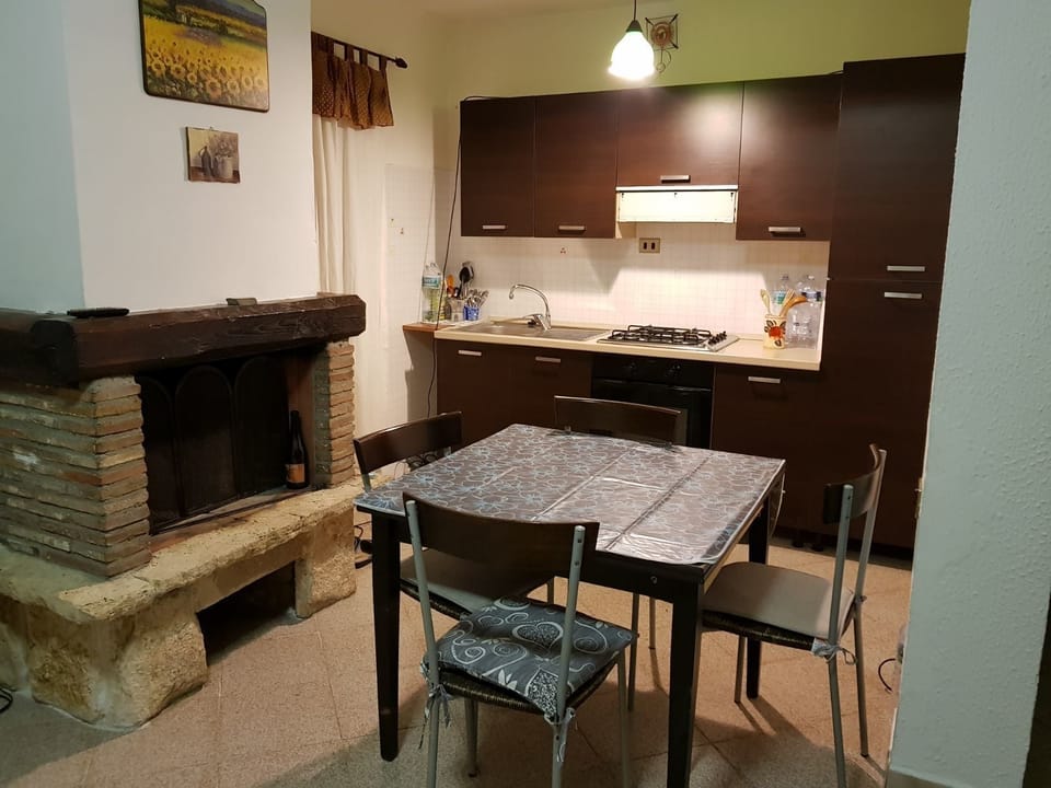 Villa, 2 Bedrooms | In-room dining