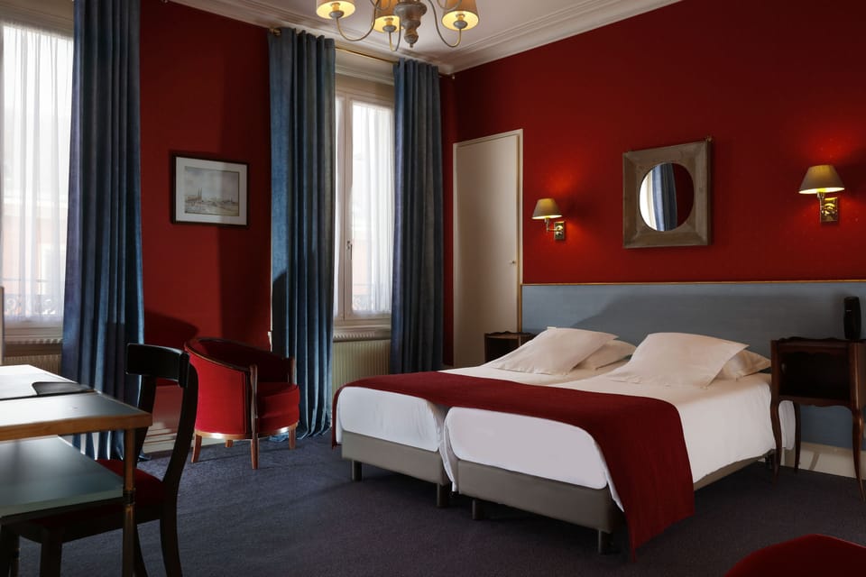 Double or Twin Room (Privilege) | In-room safe, individually decorated, individually furnished, desk