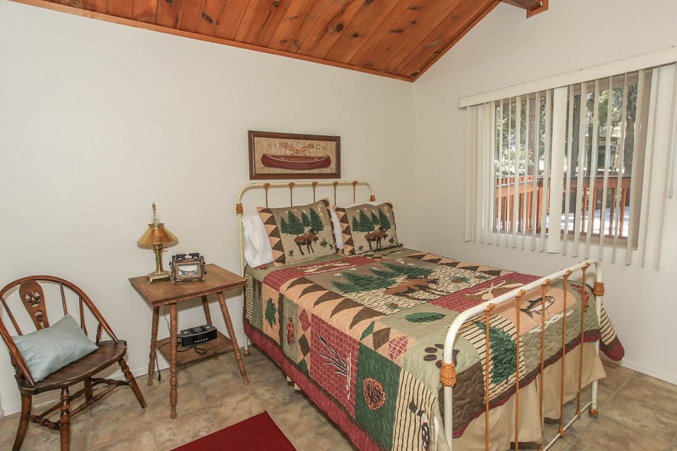 Harrison's Hanger House in Big Bear