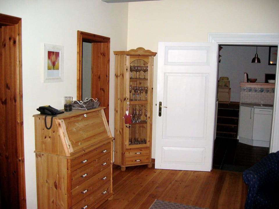 Premium Apartment, 2 Bedrooms, Non Smoking, Ground Floor | 1 bedroom, premium bedding, iron/ironing board, free WiFi