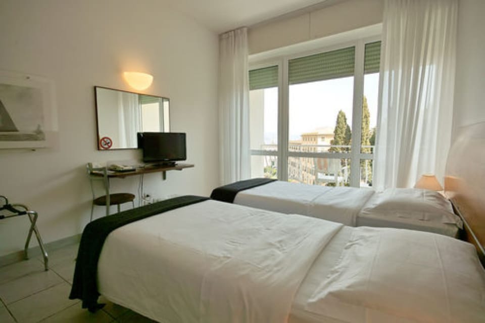 Standard Double Room, Balcony, Sea View (frontal) | Down comforters, memory foam beds, in-room safe, desk