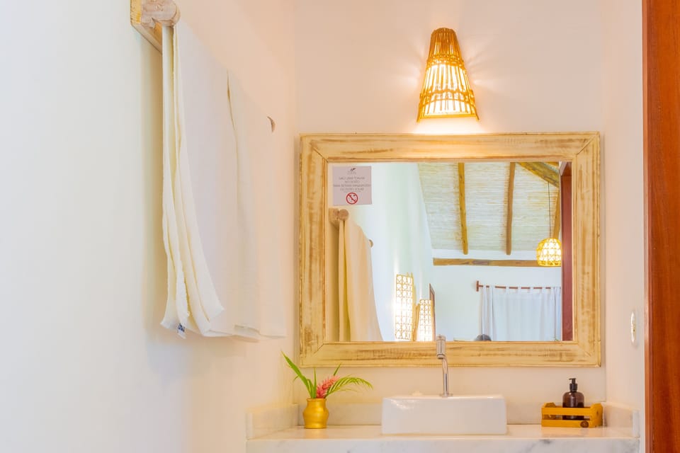 Superior Double Room | Bathroom | Free toiletries, hair dryer, towels, soap
