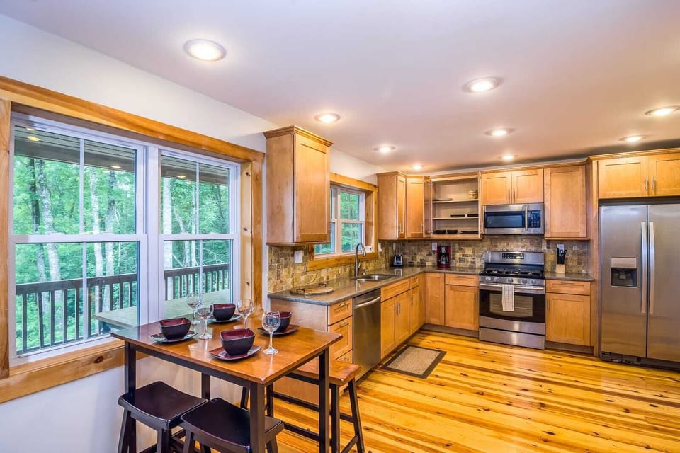 Spacious Kitchen