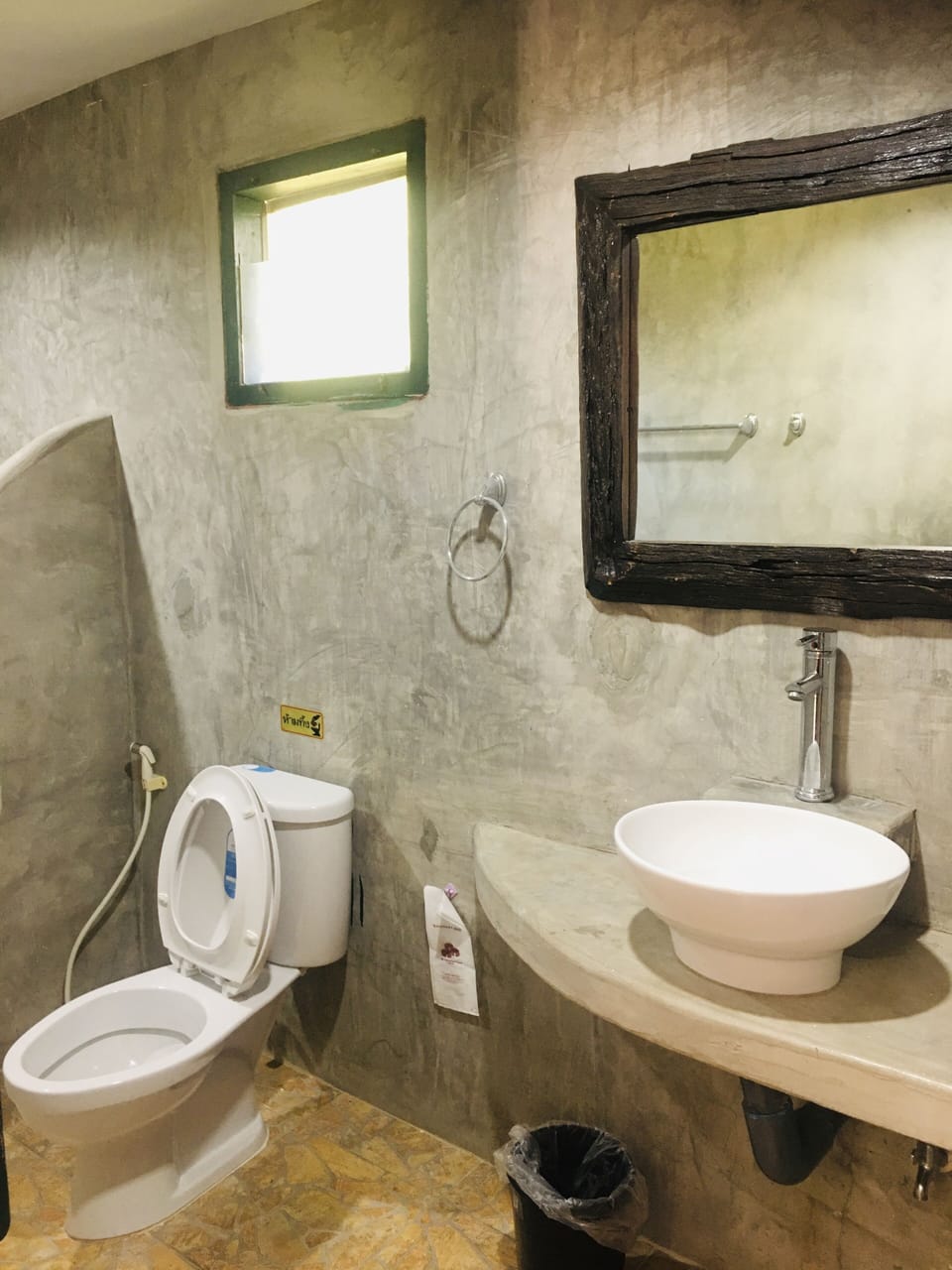 Baan Pucking | Bathroom | Shower, free toiletries, hair dryer, bathrobes