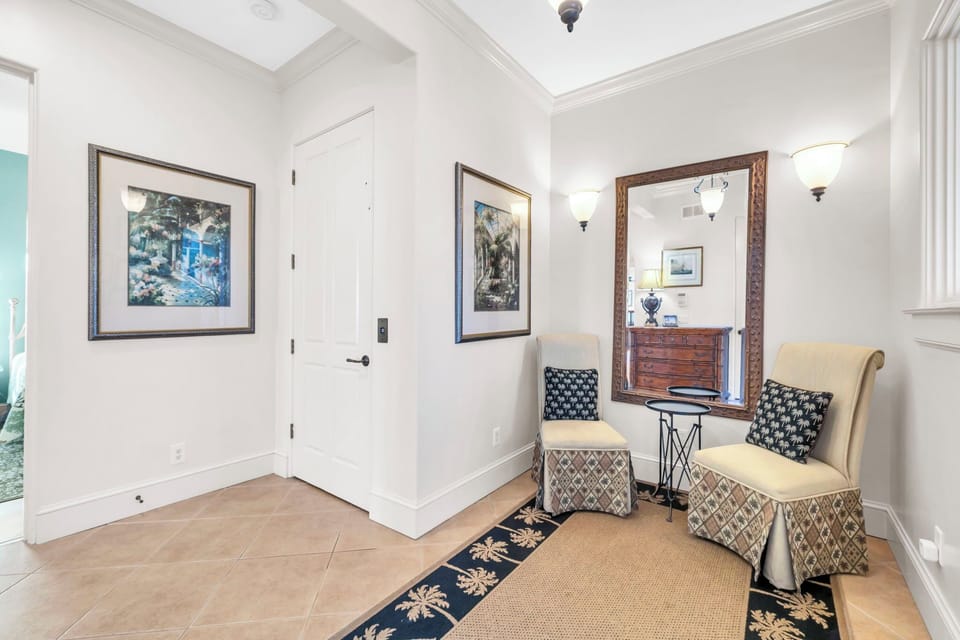 Main Entryway with Elevator from Ground Floor