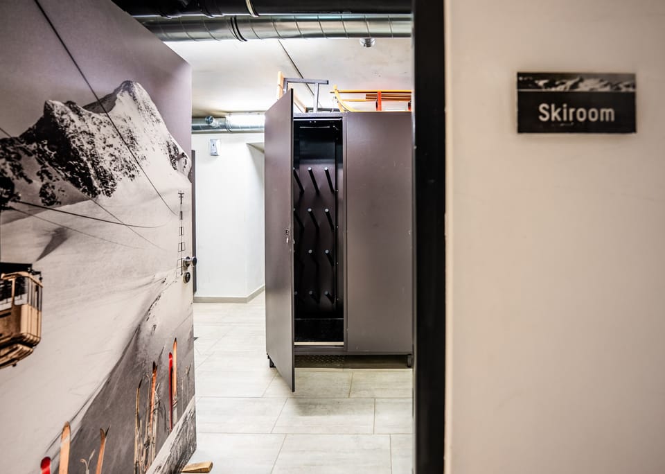 Ski room